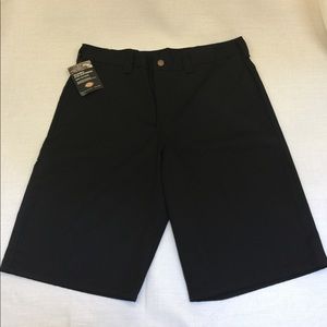 Dickies Mens Size 36 Waist Black Shorts NWT